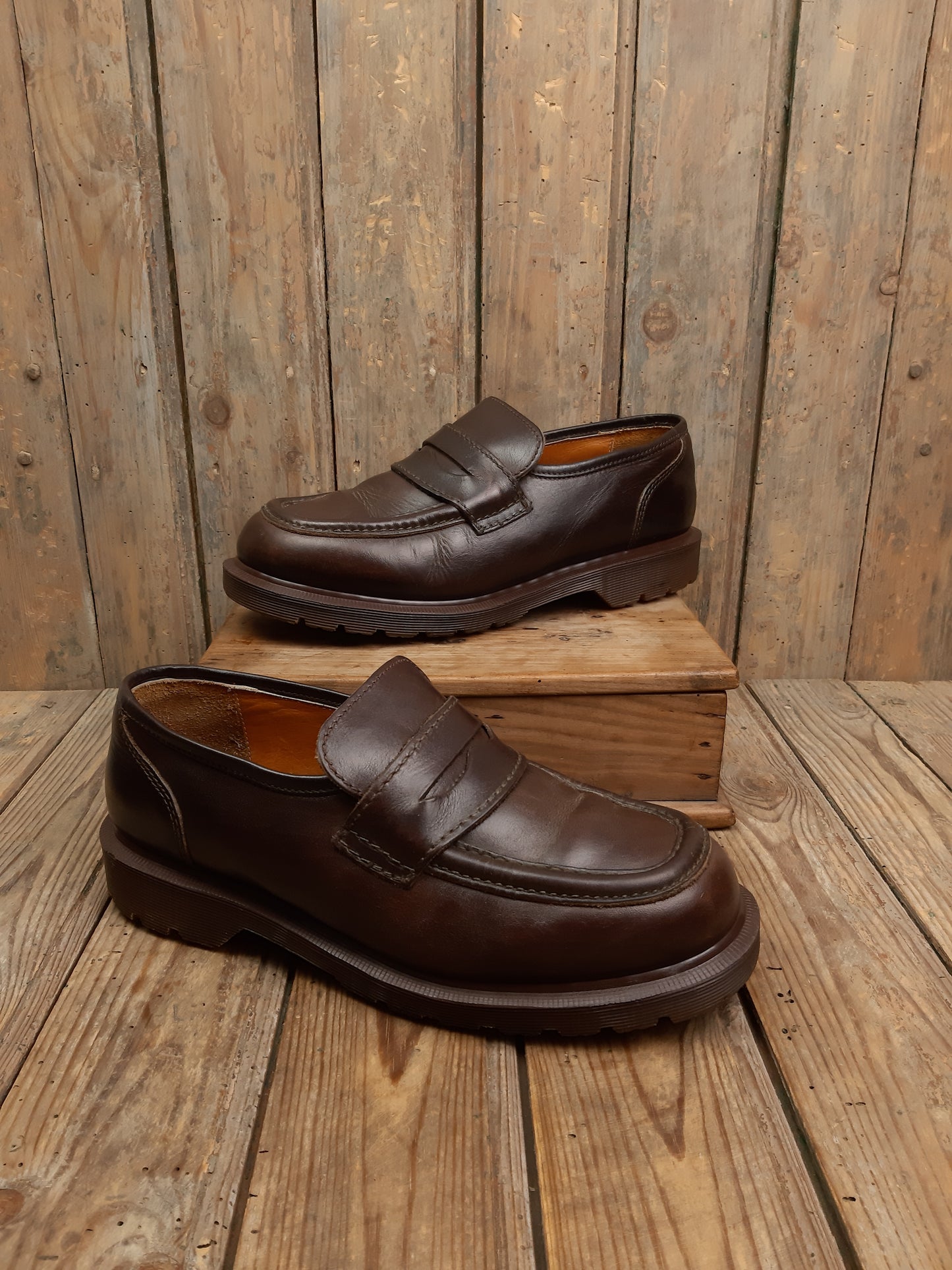 Mocassins Dr. Martens vintage occasion Made in England cuir marron 42 années 90' - Les Doc's de Cam