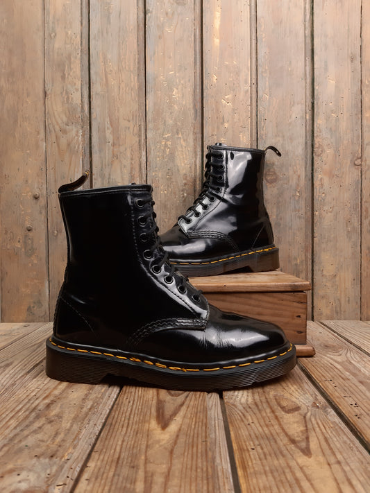 Bottines patent Pascal 1460 Dr. Martens vintage occasion Made in England cuir verni noir 41 années 90' - Les Doc's de Cam