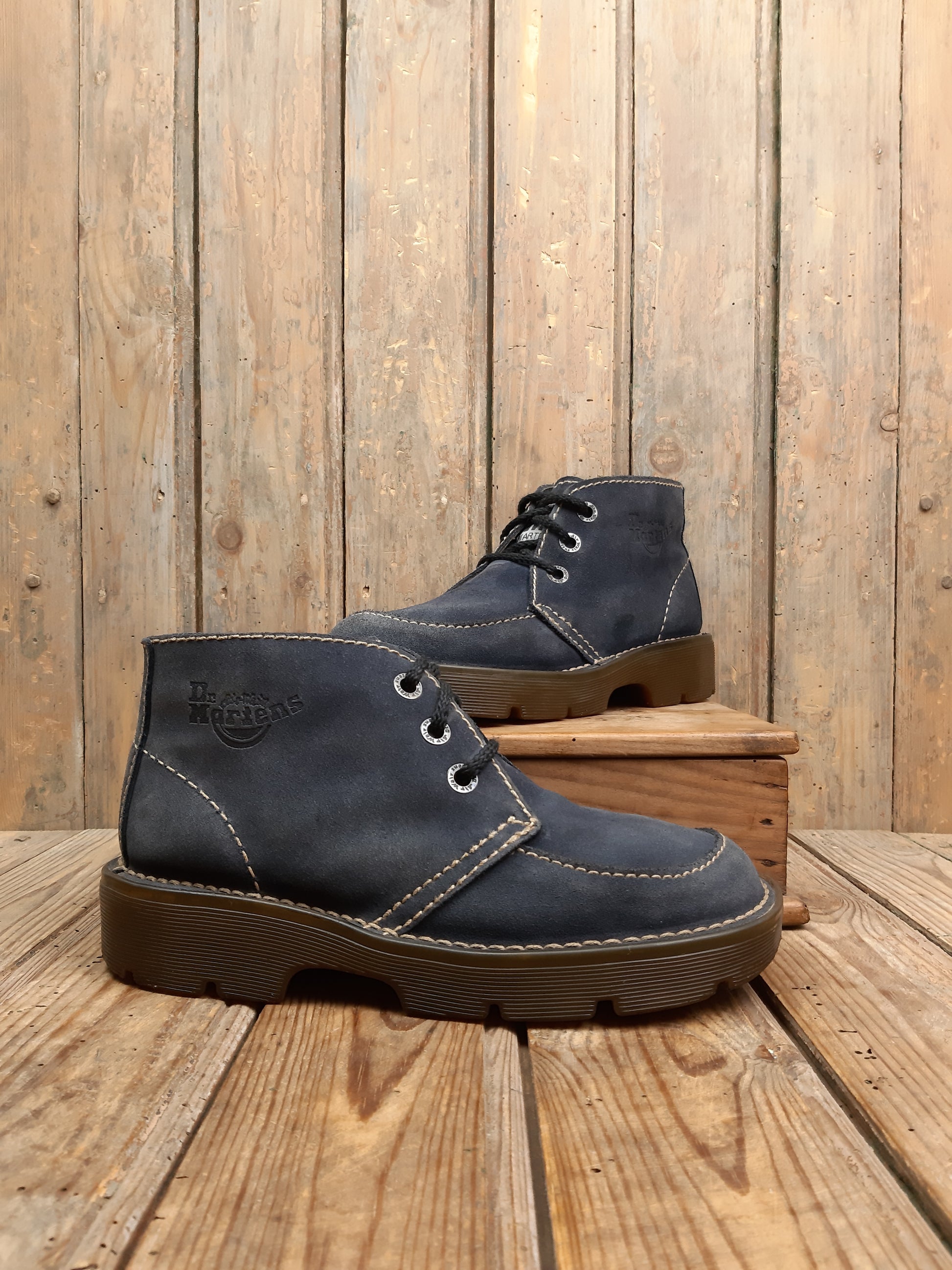 Bottillons Martens vintage Made in England daim bleu 38 – Les