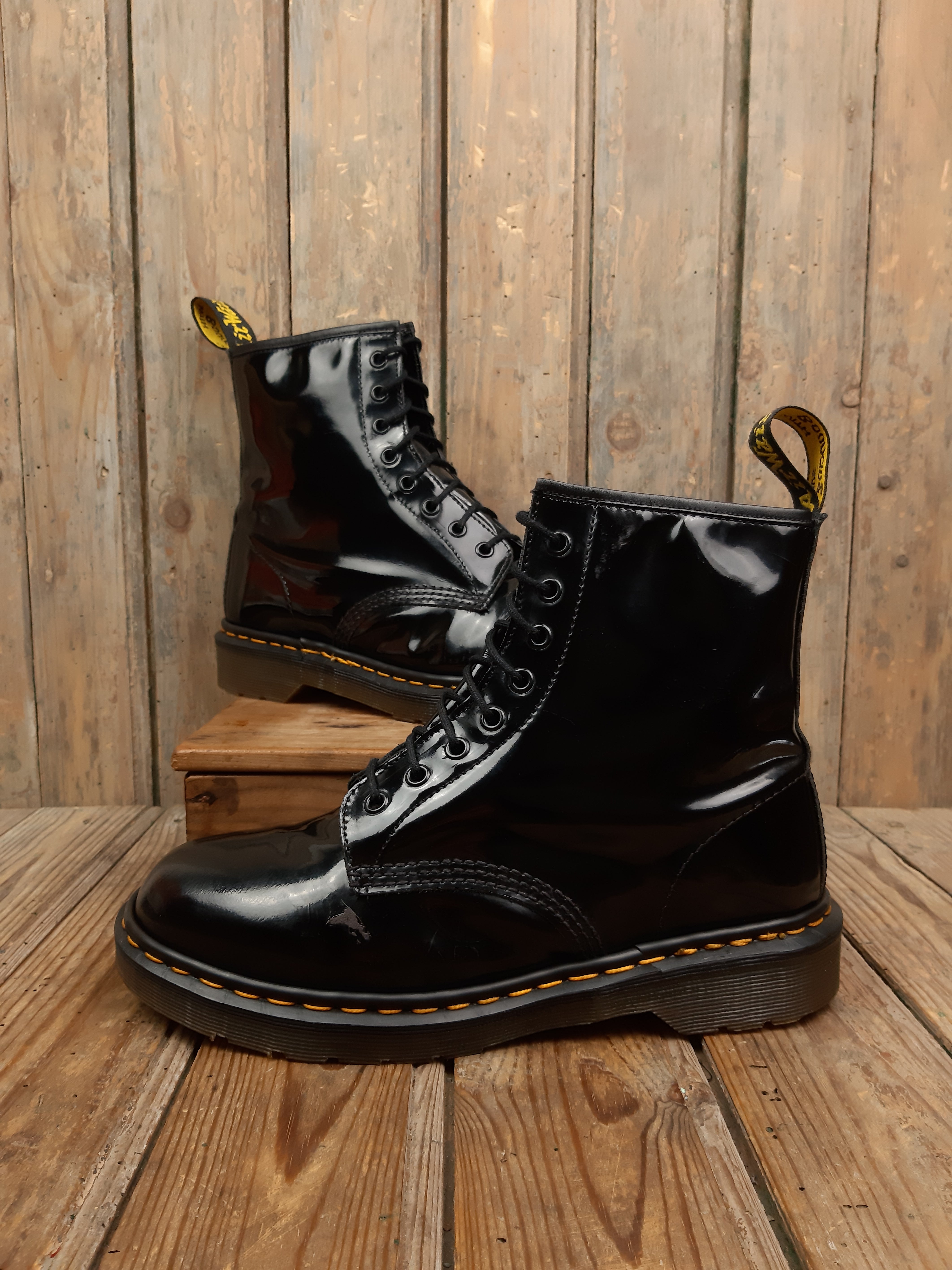 Dr martens 42 vintage hotsell