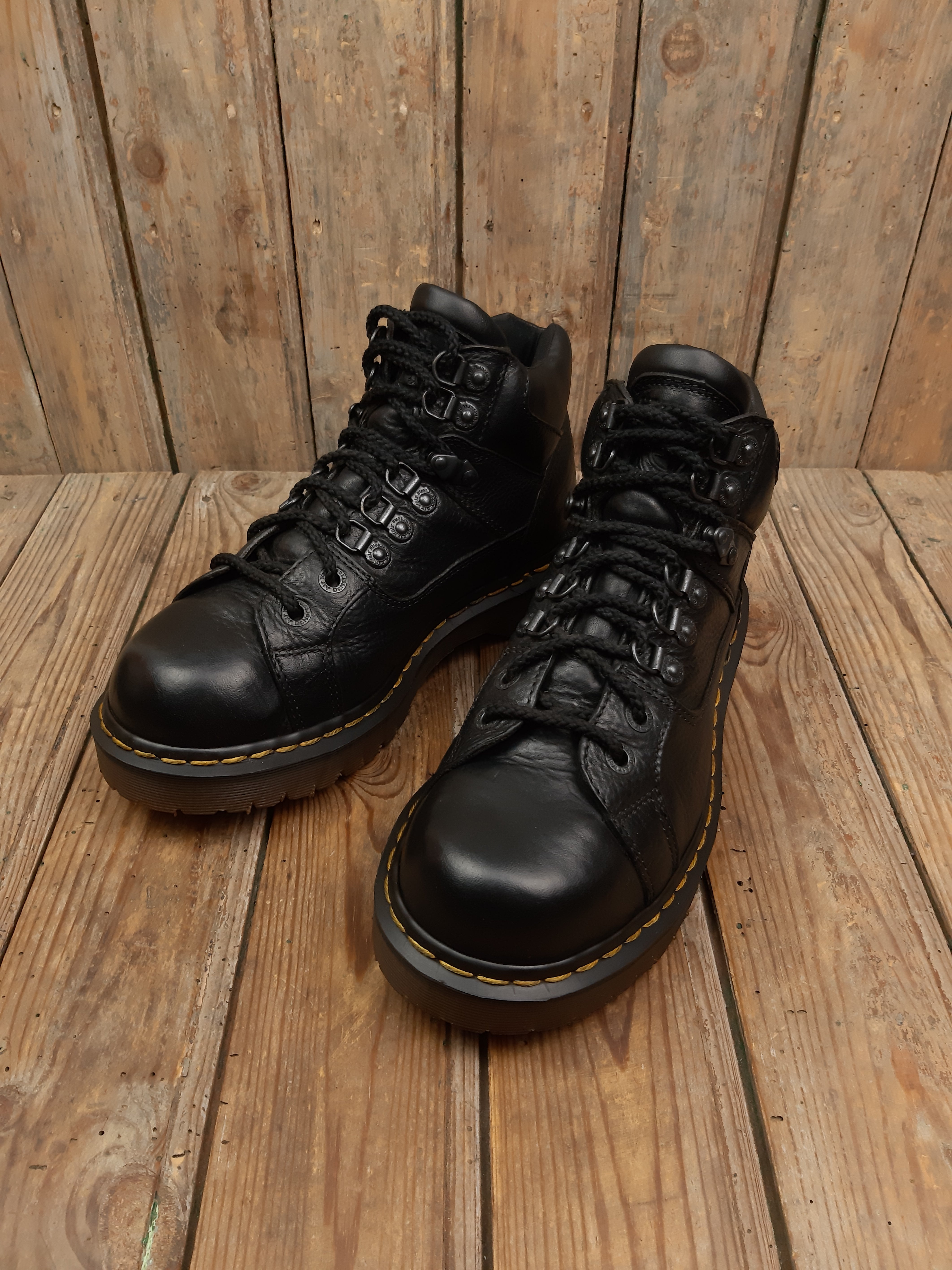 Dr martens 8699 on sale